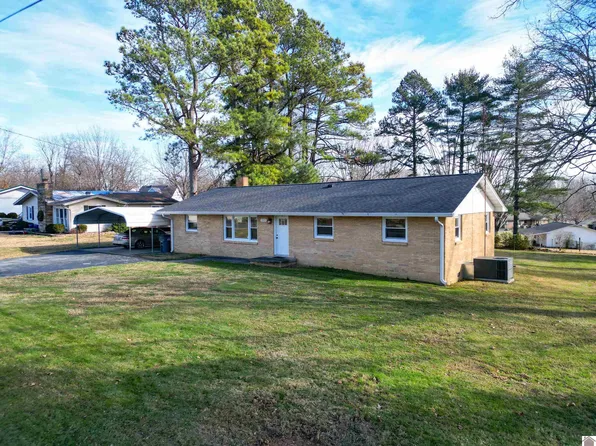 103 Chestnut St, Eddyville, KY 42038