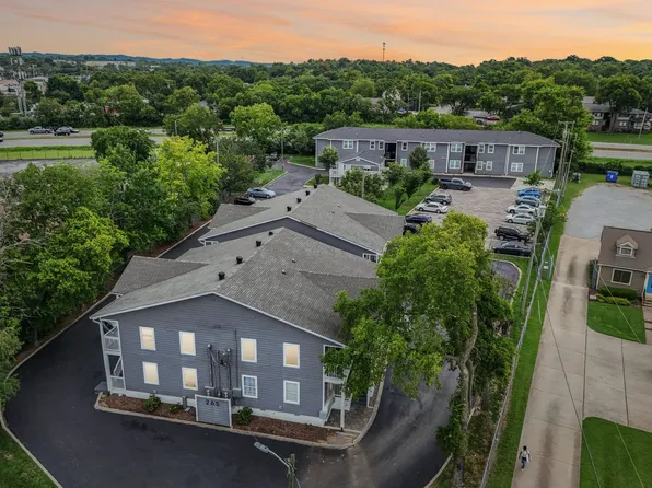 Hickory Lofts, 265 E Old Hickory Blvd #103, Madison, TN 37115