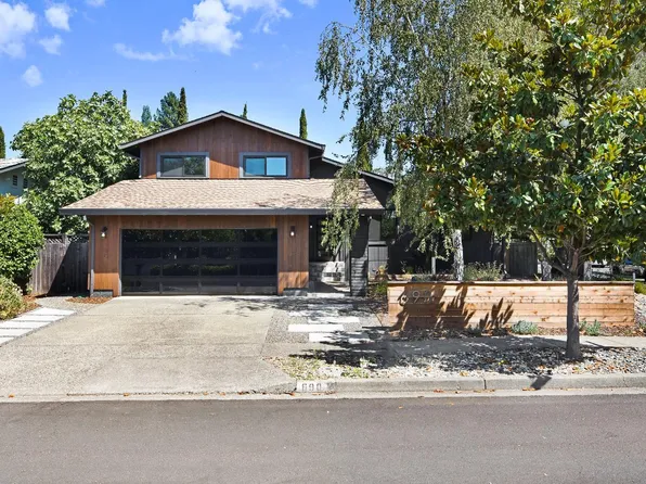 690 Hudson Ct, Sonoma, CA 95476