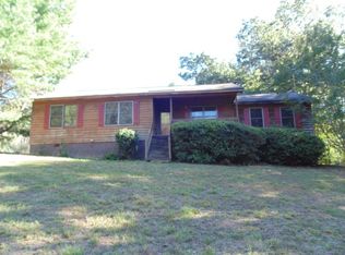 136 New Cut Rd, Cowpens, SC 29330