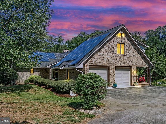 4th image of 1800 Holland Cliffs Rd