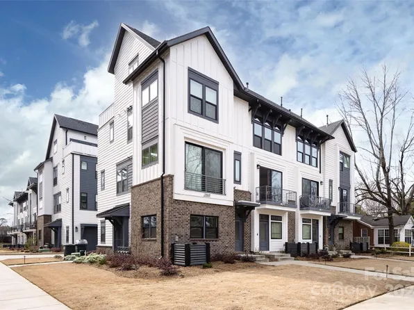 2965 Simpson Dr, Charlotte, NC 28205