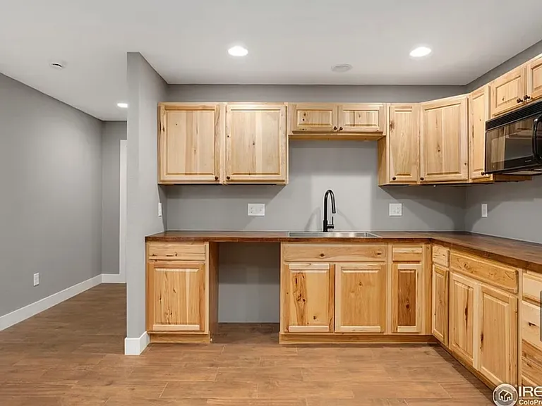 500 Mail Creek Ct — Photo 5