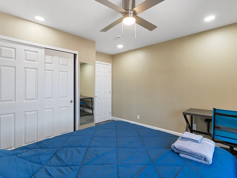 E Belleview St — Photo 1