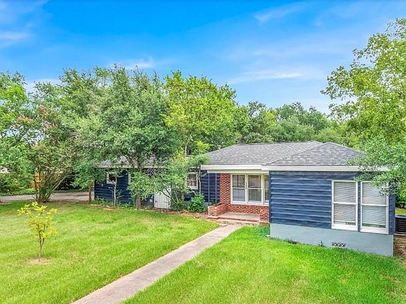 3rd image of 500 Francis Dr