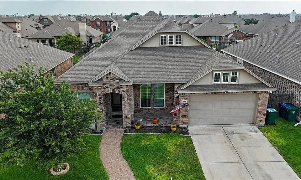 7414 Dr Hector P Garcia Dr
