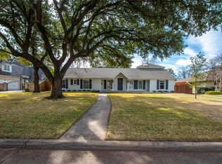 4424 Nashwood Ln, Dallas, TX 75244