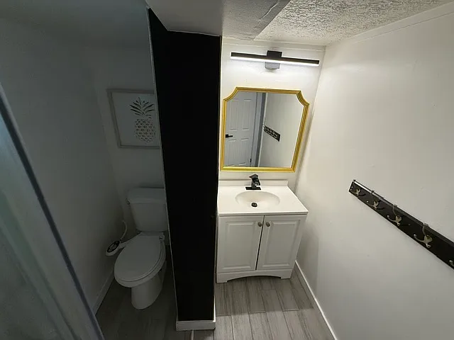 1293 S Main St — Photo 26