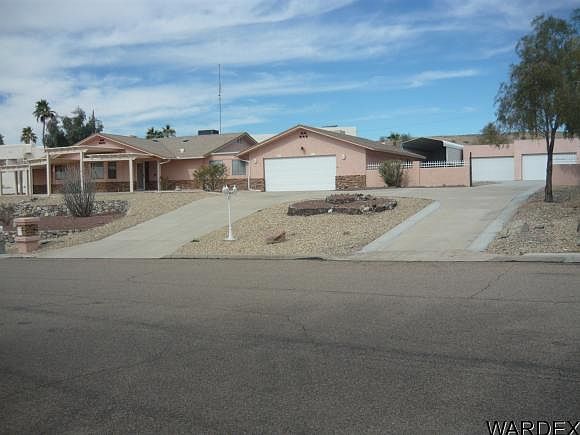 1st image of 1841 Cabana Dr