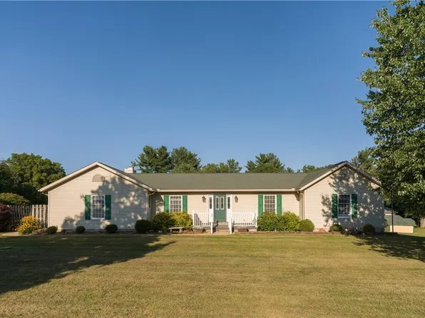6840 Akron Ave NW, Canal Fulton, OH 44614