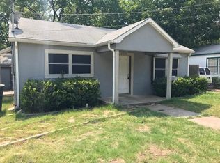 1204 S Willow St, Sherman, TX 75090