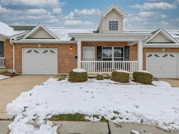 126 Green Gables Dr, Wentzville, MO 63385