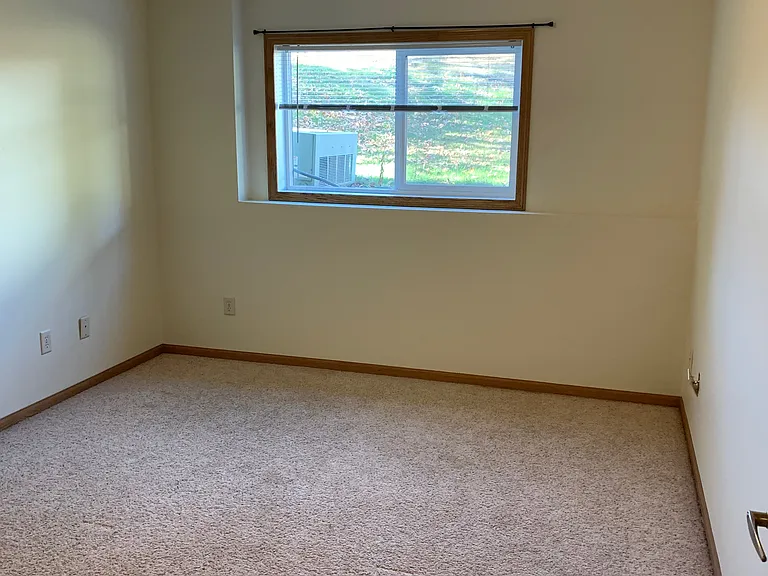 4302-4308 Tweed Dr — Photo 15