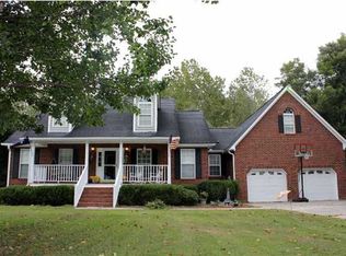 1609 Cedar Ave, Moncks Corner, SC 29461