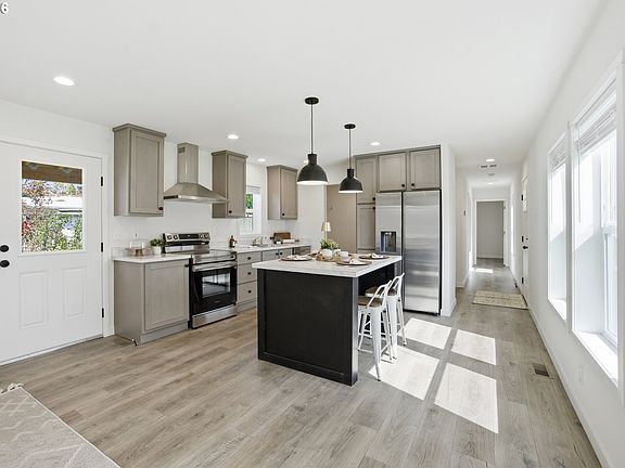 3rd image of 1103 N Springbrook Rd Unit 37