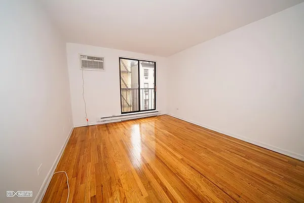 Rented by Citi Habitats | media 13