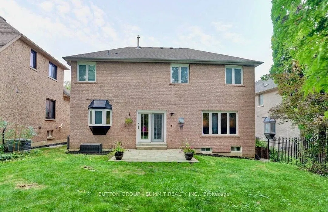 4 bed, $5,000 — Photo 2
