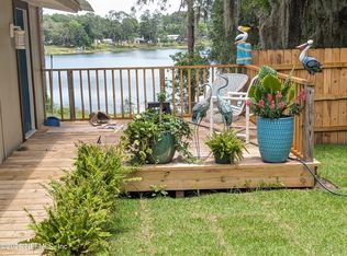 220 Mirror Lake Dr #B, Interlachen, FL 32148