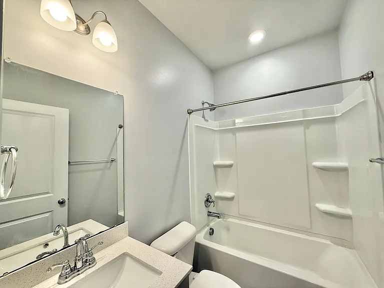 88 Liam St — Photo 18