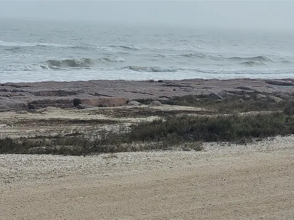 1643 Canal St, Bay City, TX 77414