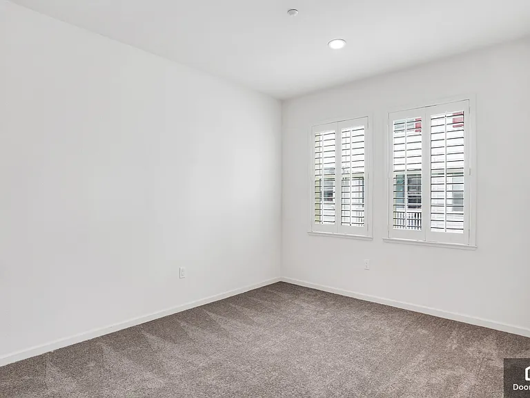 1604 Northshore Dr — Photo 12
