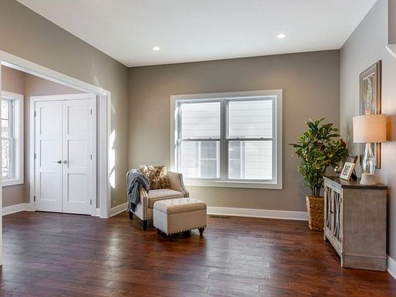 3rd image of 1258 Juno Ave