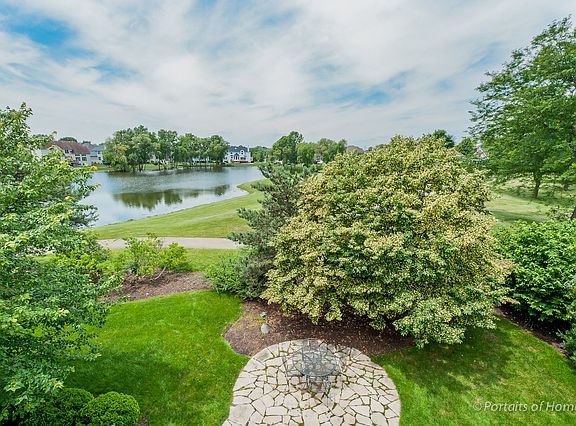 4th image of 1N688 Wentworth Ct