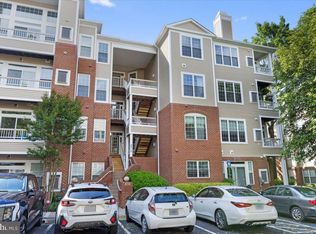 4210 Mozart Brigade Ln #H-4210H, Fairfax, VA 22033