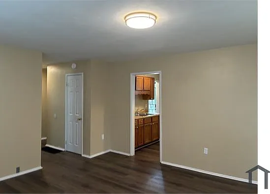 4051 W Hillcrest Ave — Photo 16