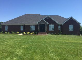 250 Offutt Rd, Madisonville, KY 42431