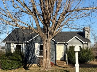 400 Amquiwood Ct, Madison, TN 37115