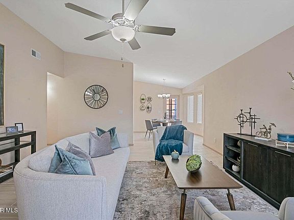 3rd image of 13677 Lago Vista Ave