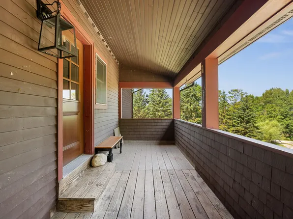 16 Covey Road, Underhill, VT 05489