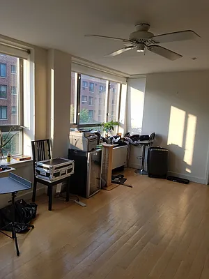 Rented by Space Link Realty | media 21