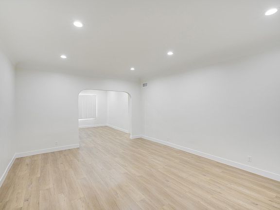 4th image of 622 Naranja Dr #622