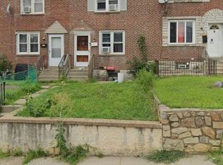 225 Golf Rd, Darby, PA 19023