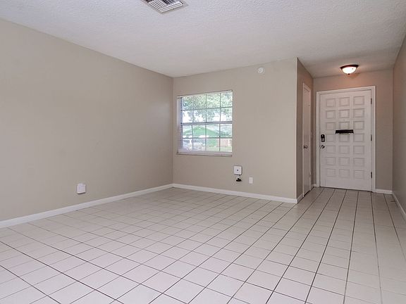 3rd image of 4414 S Lanier Dr