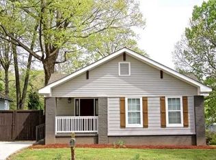 515 Lake Dr, Hapeville, GA 30354