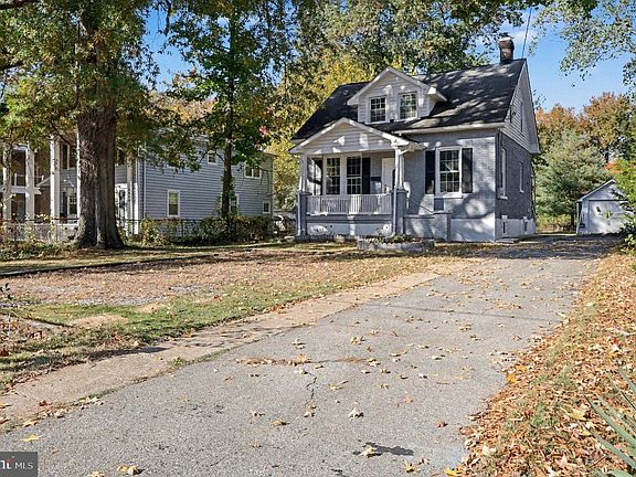 3rd image of 5406 Taylor Rd