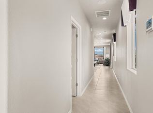 550 Turmalina Dr SE, Rio Rancho, NM 87124