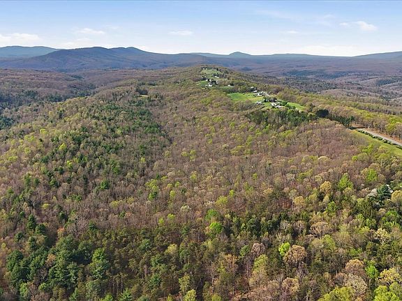 4th image of Green Ridge Rd