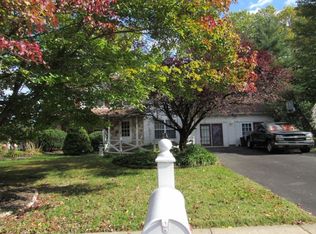 4 Ludlow Rd, Yardley, PA 19067