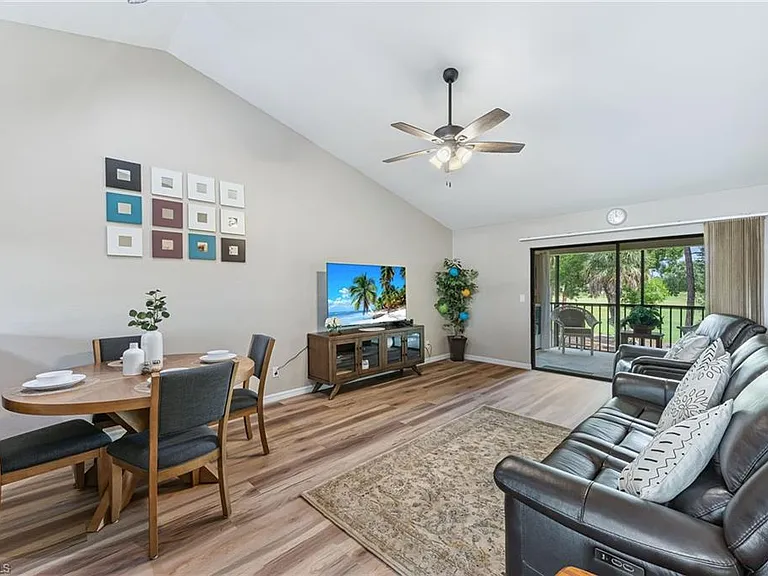 5857 Rattlesnake Hammock Rd #208 — Photo 4