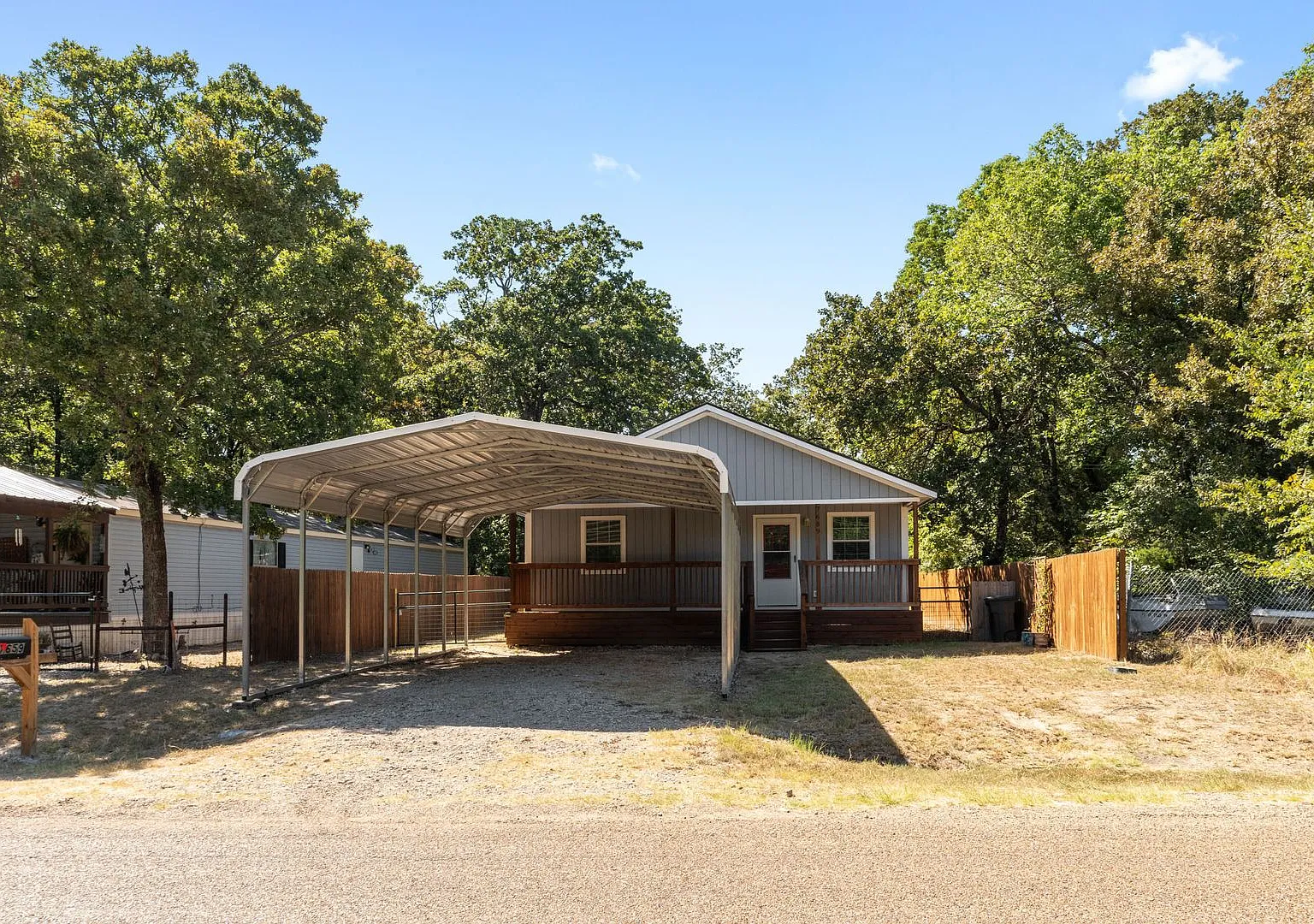 Easy Terms - Move in Now — Photo 1