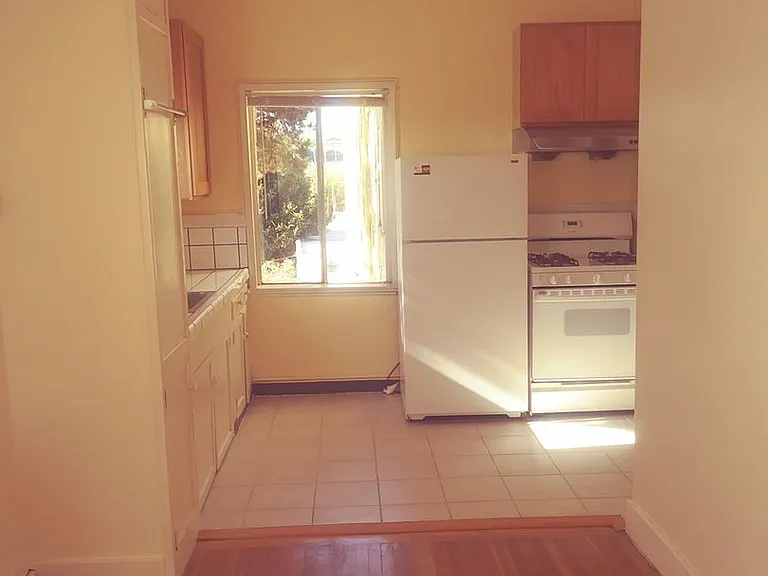 1988 California St #61 — Photo 4