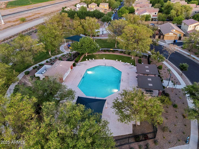 3678 E Yeager Ct — Photo 44
