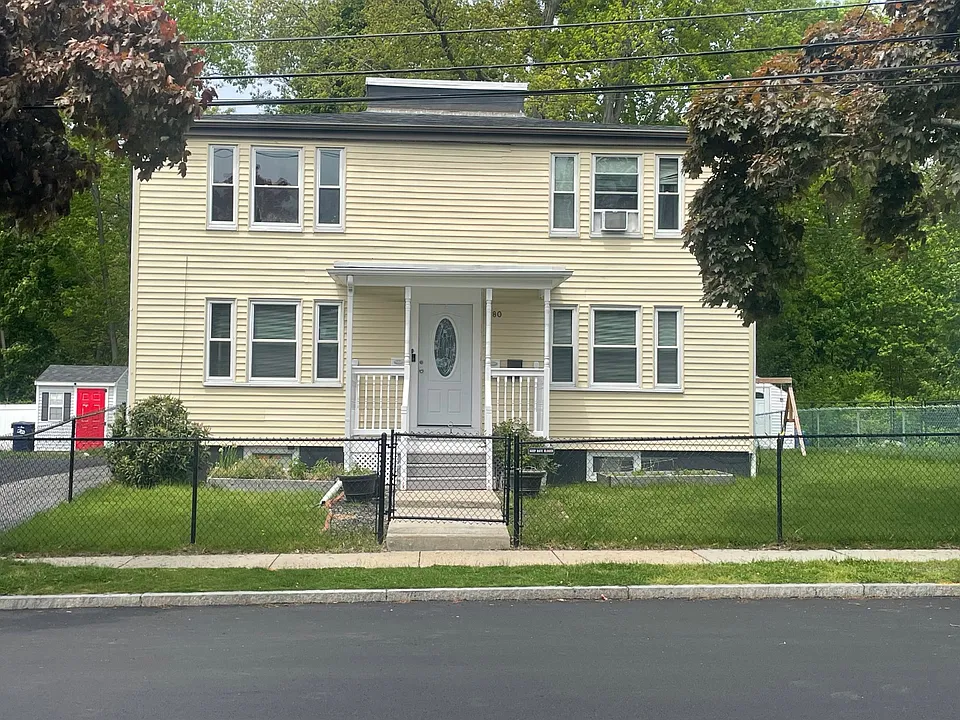 80 Gladeside Ave #1