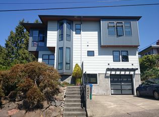 4402 SW Henderson St, Seattle, WA 98136