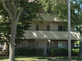 3530-3545 E Tesch Ave #5, Saint Francis, WI 53235