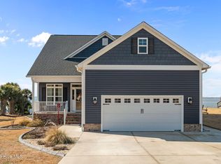 30 E North Shore Lane, Arapahoe, NC 28510